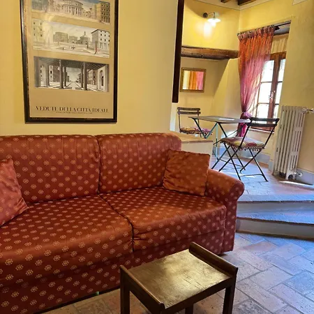Pienzalettings Apartamento *